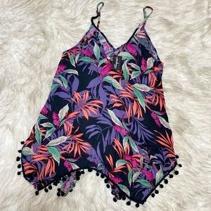 NWT Top Floral